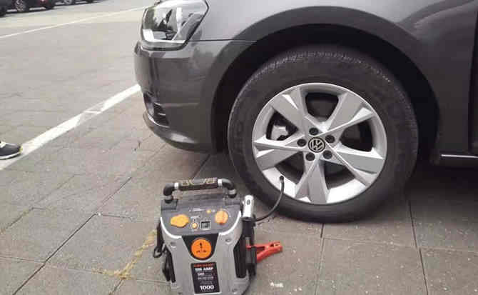 仙桃汽车搭电案例